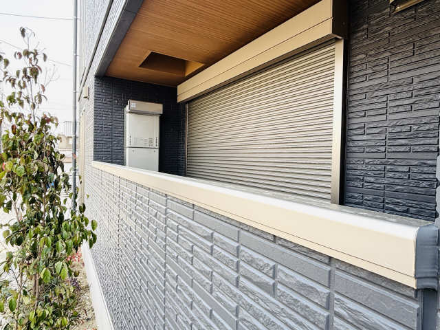 シャッター雨戸