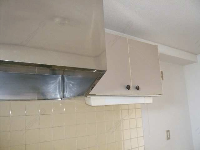 キッチン上部収納