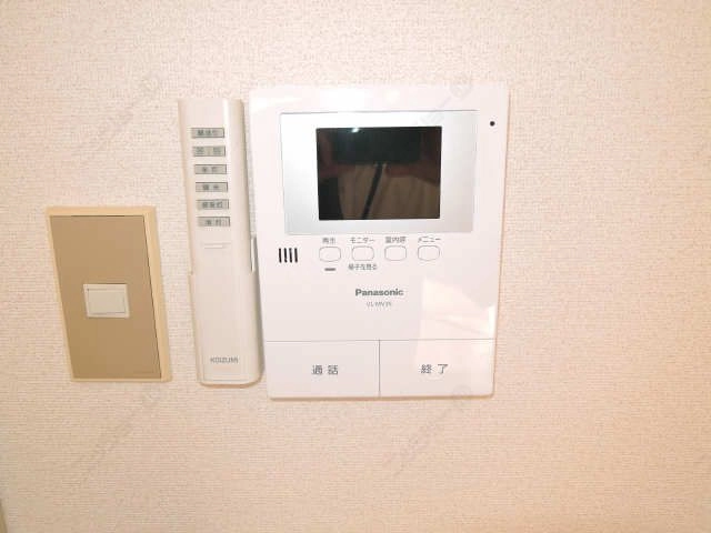 モニター付インターホン