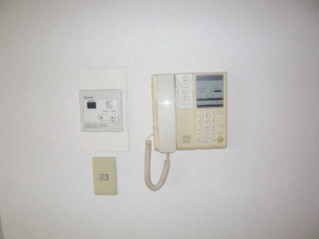 インターホン