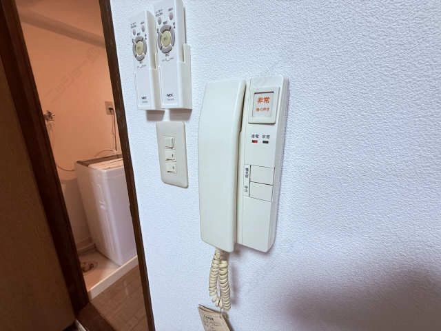 モニター付きインターホン