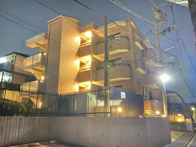 外観（夜）