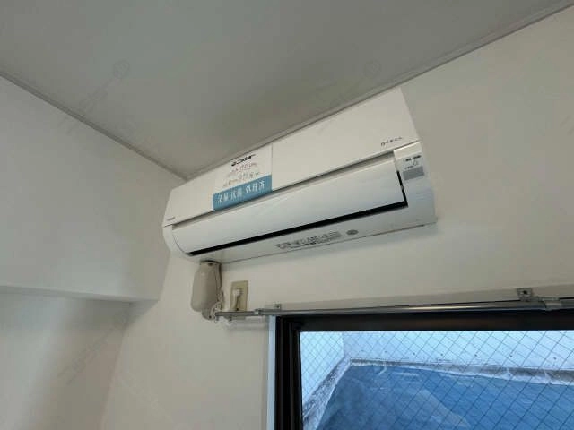 エアコン