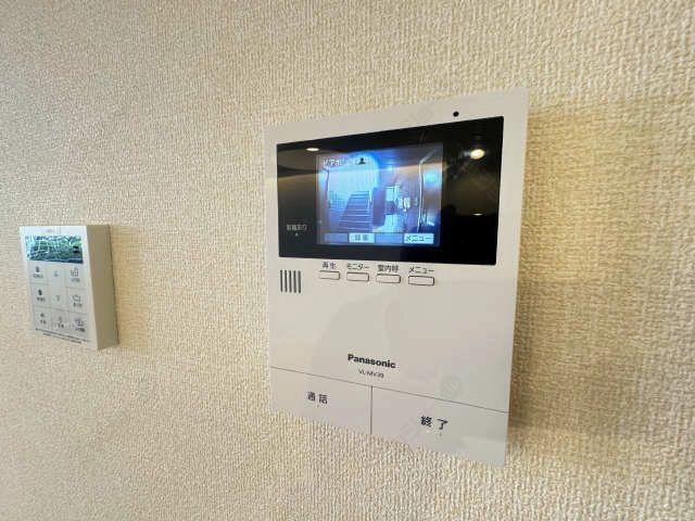 モニター付きインターホン