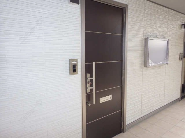 玄関ドア
