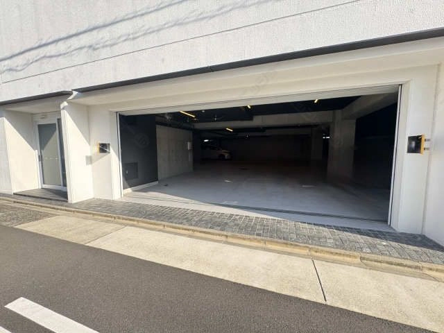 駐車場ゲート
