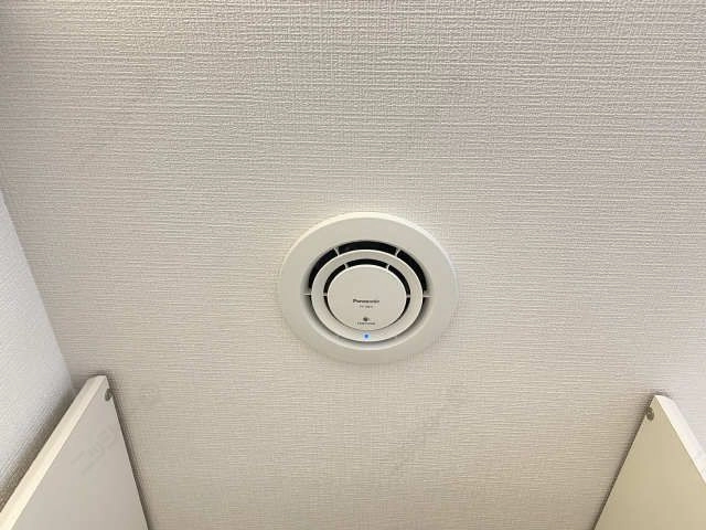 ナノイー発生器