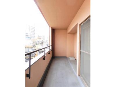 バル��コニー