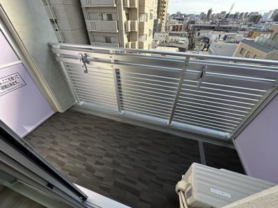 バ��ルコニー