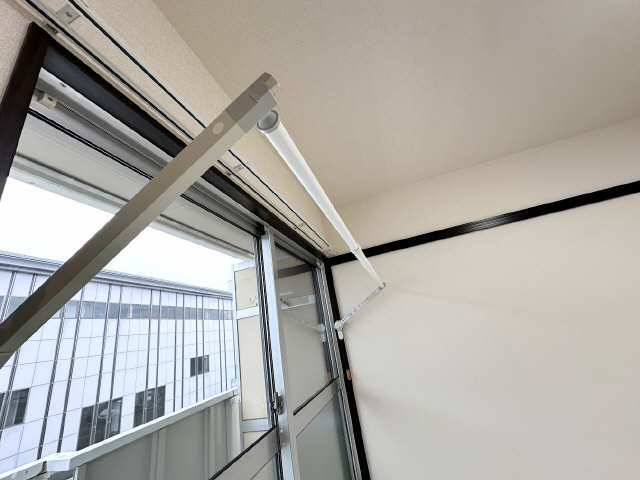 室内用物干しホスクリーン