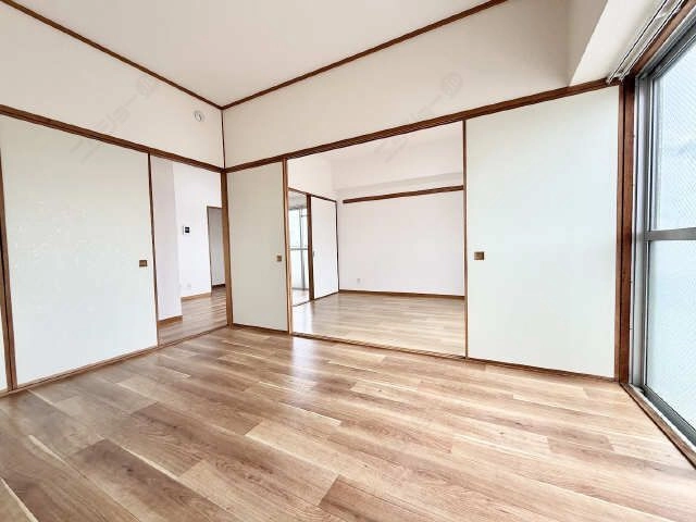 洋間２