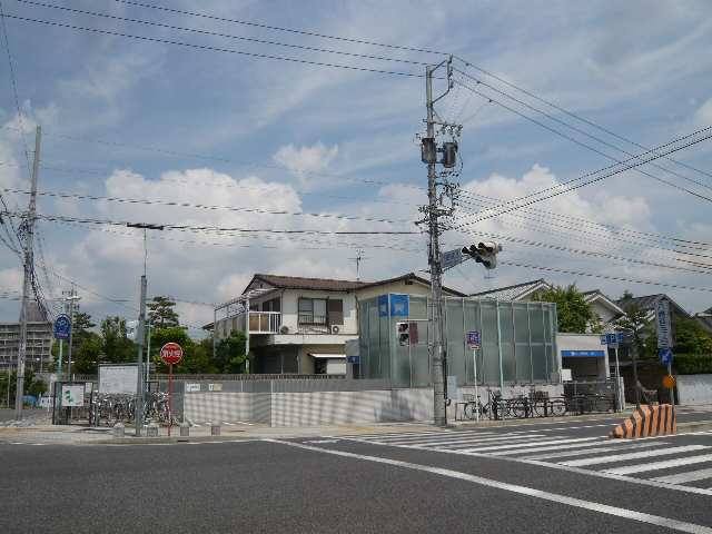 運動場東駅