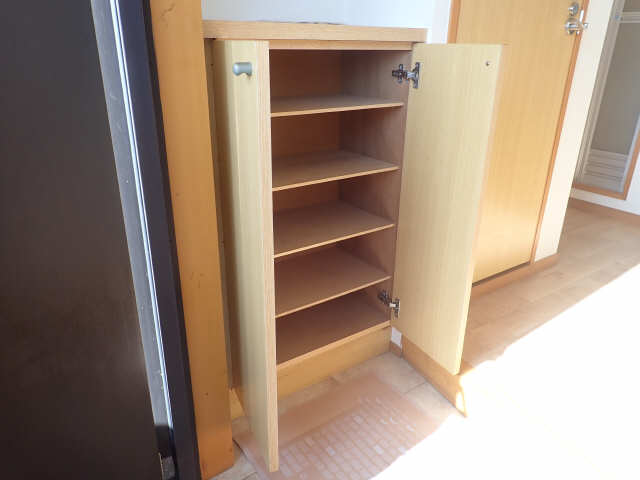 シューズボックス