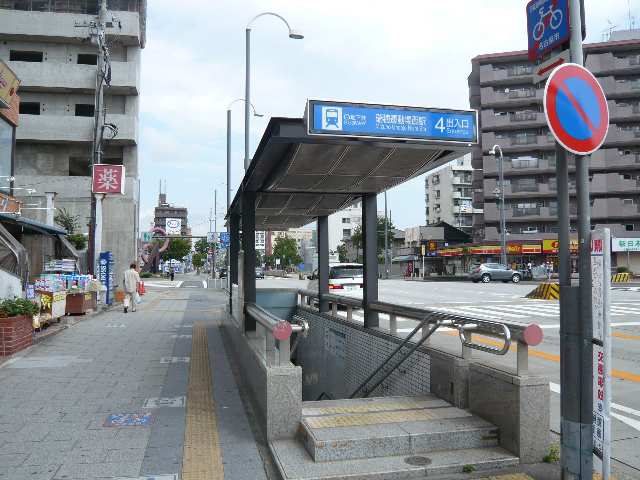 瑞穂運動場西駅周辺
