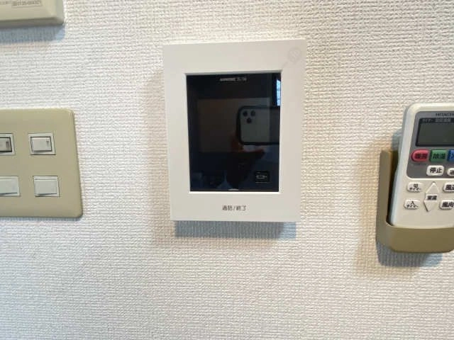 モニター付きインターホン