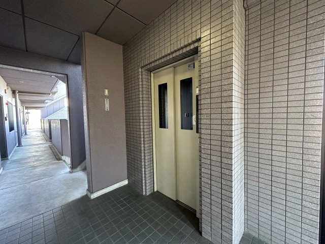 エレベーター
