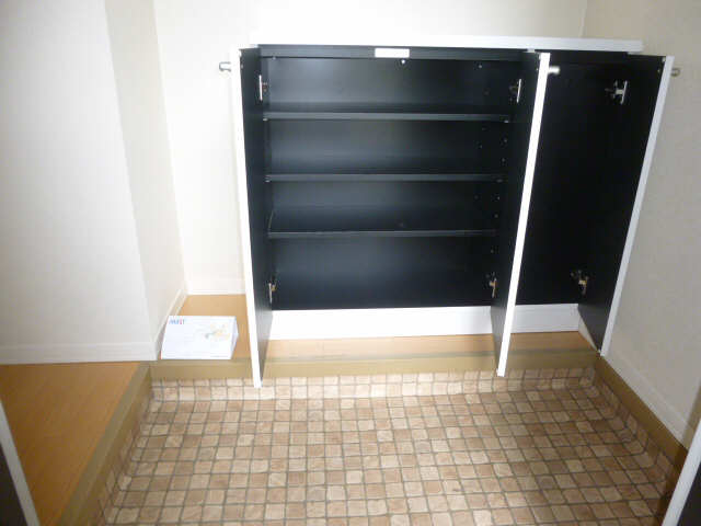 ｼｭｰｽﾞﾎﾞｯｸｽ