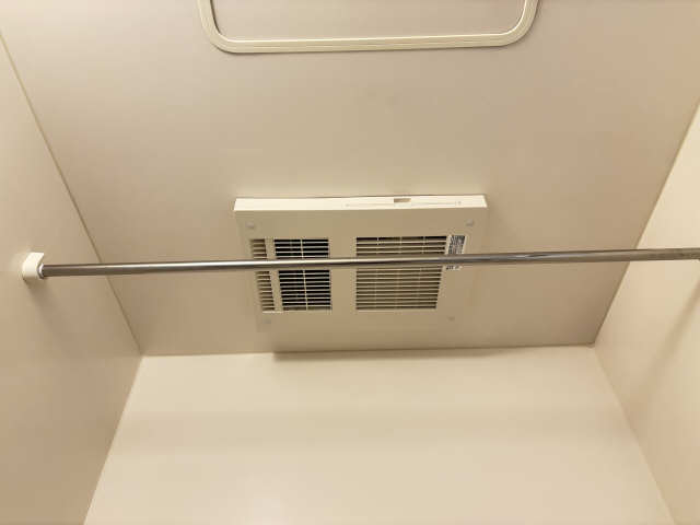 浴室暖房乾燥機