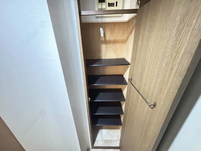 シューズボックス