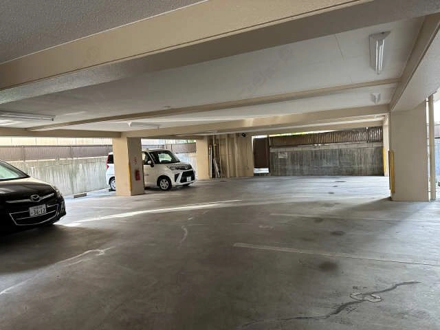駐車 場