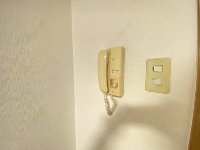 インターホン