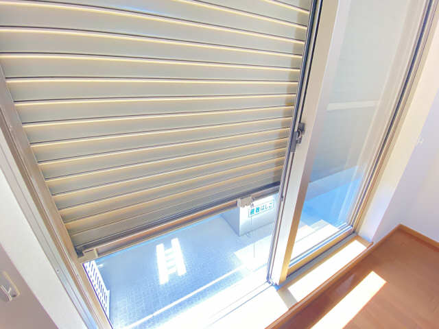 シャッター雨戸