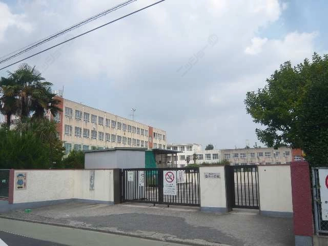 星崎小