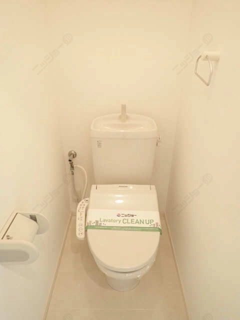 シャワー付きトイレ