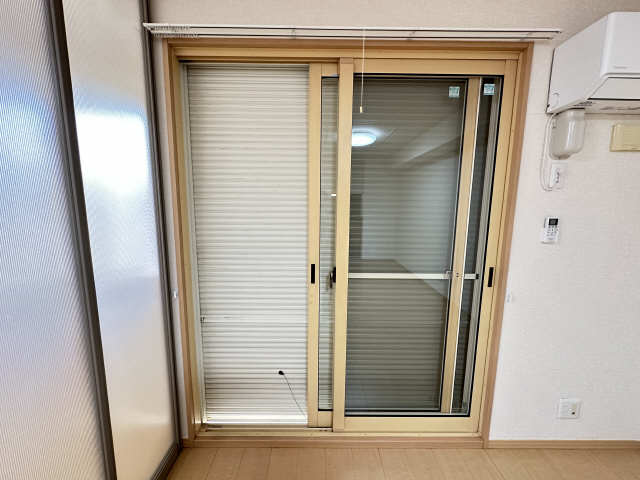 シャッター雨戸