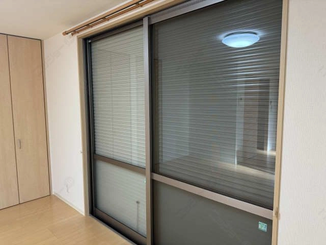 シャッター雨戸