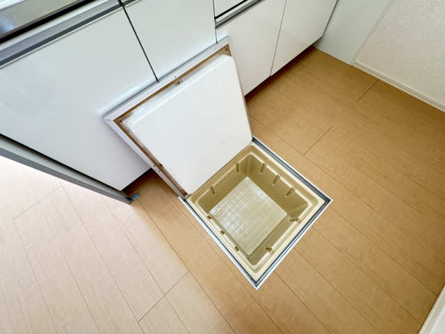 床下収納