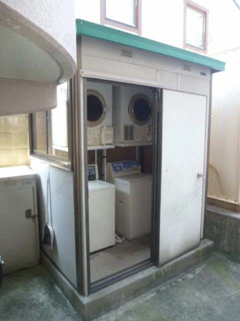 コインランドリー