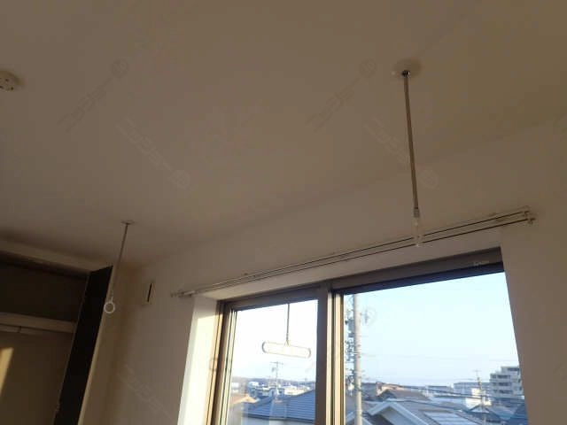室内物干し南洋間