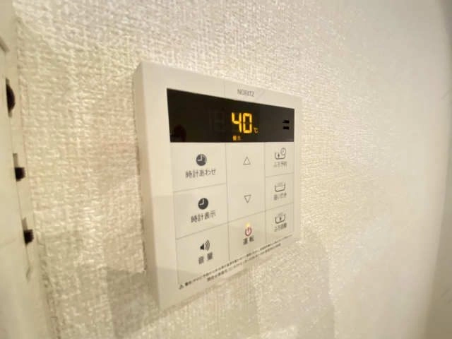 給湯機リモコン