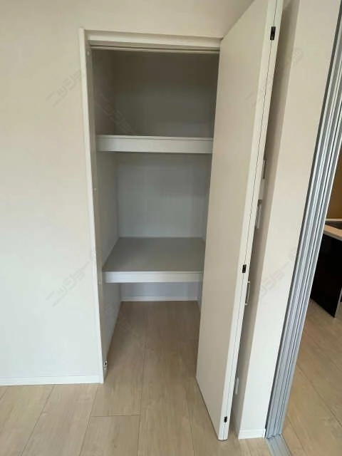 南洋間収納