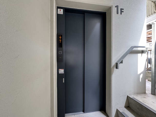 エレベーター