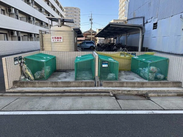 ゴミステーション