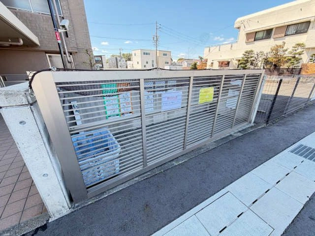 ゴミ捨て場