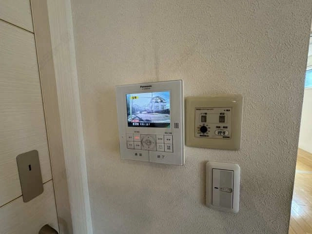 モニター付きインターホン