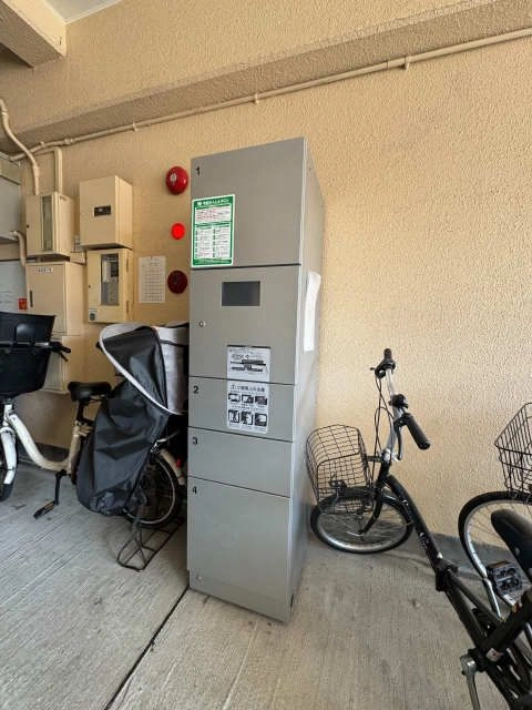 宅配ボックス