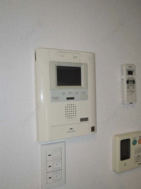 モニター付インターホン