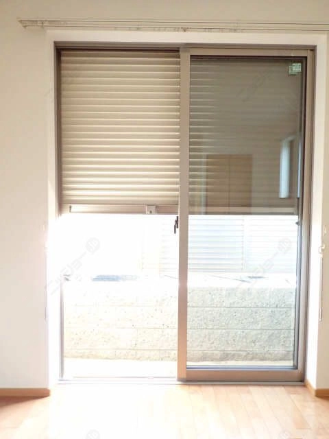 シャッター雨戸