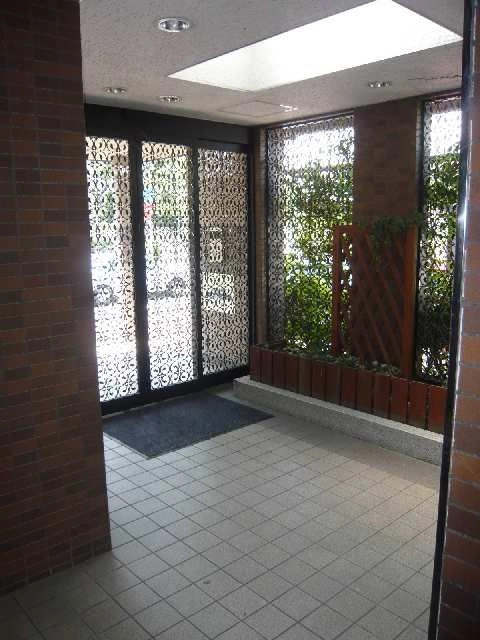 エントランスホール