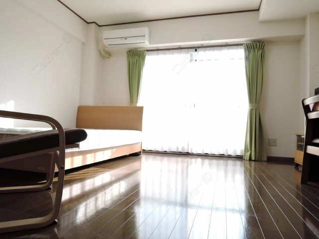 ベッド