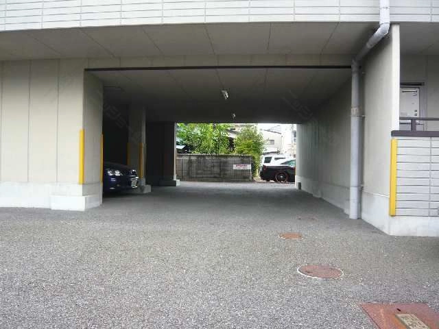 敷地内駐車場