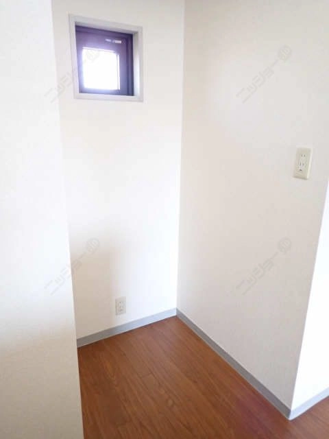 冷蔵庫置き場