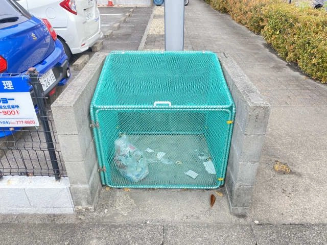 敷地内ゴミ置場