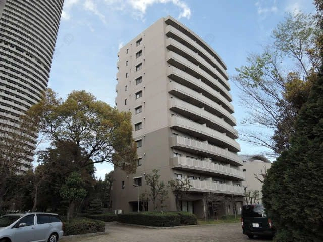 イーストスター外観