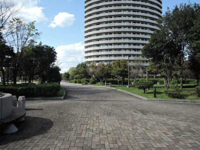 ザ・シーン内公園