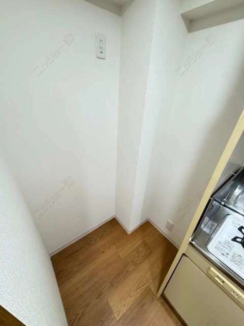 冷蔵庫置き場